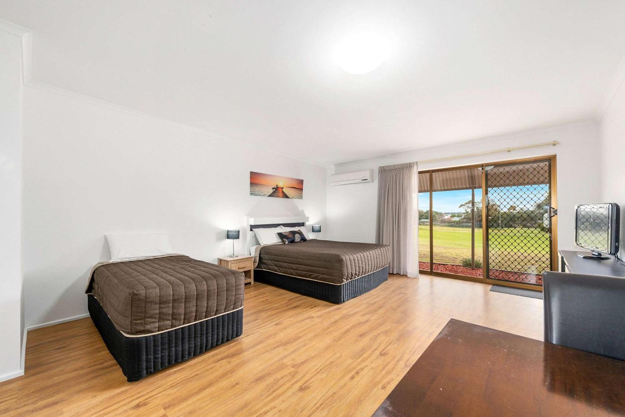 Comfort Inn & Suites Riverland Barmera Exterior photo