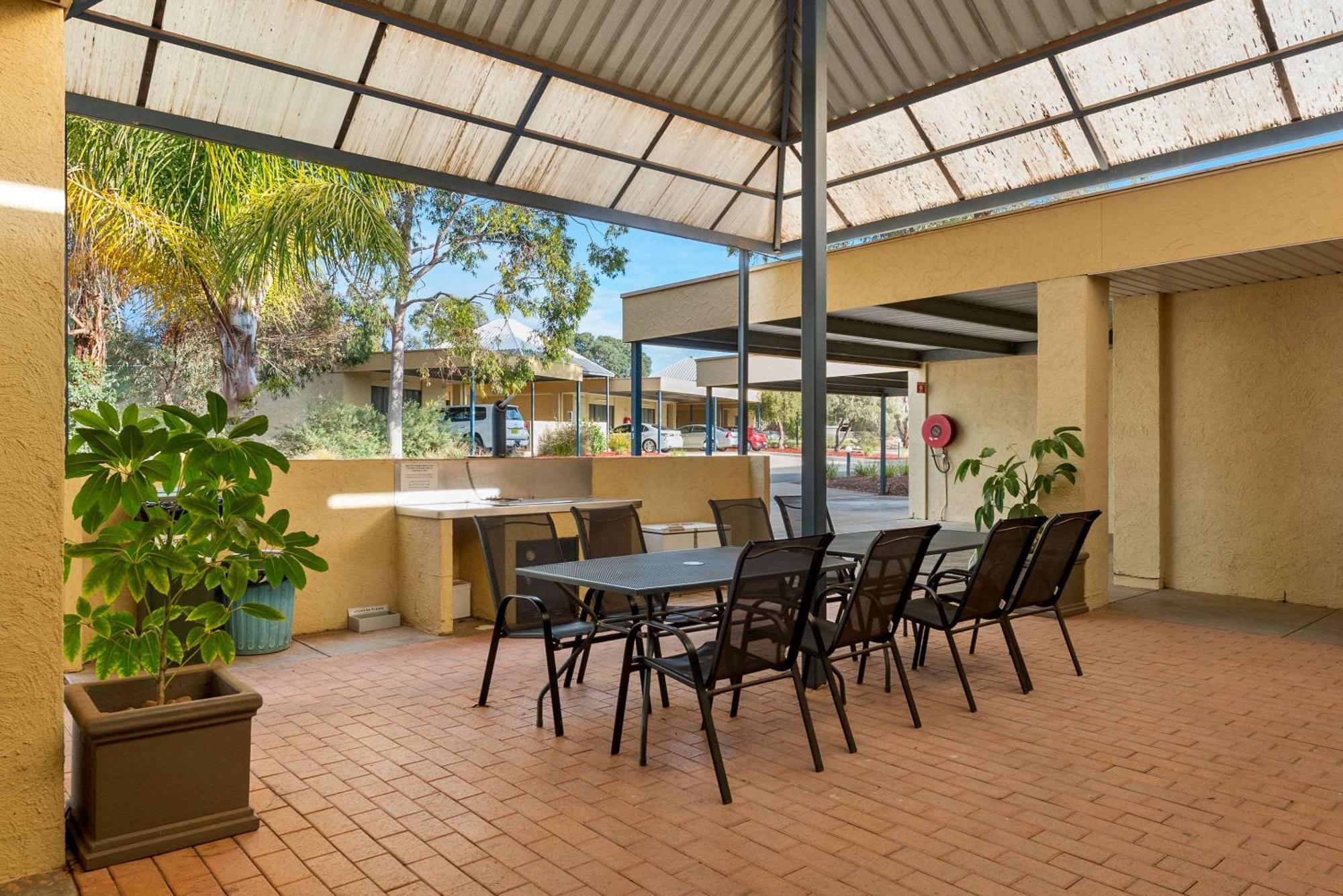 Comfort Inn & Suites Riverland Barmera Exterior photo